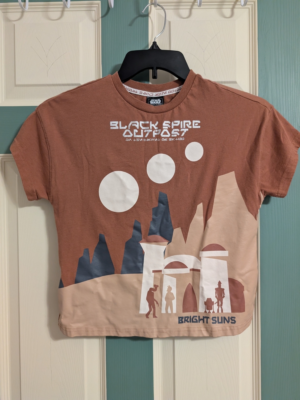 Star Wars Disneyland Galaxy's Edge Black Spire Outpost Tee